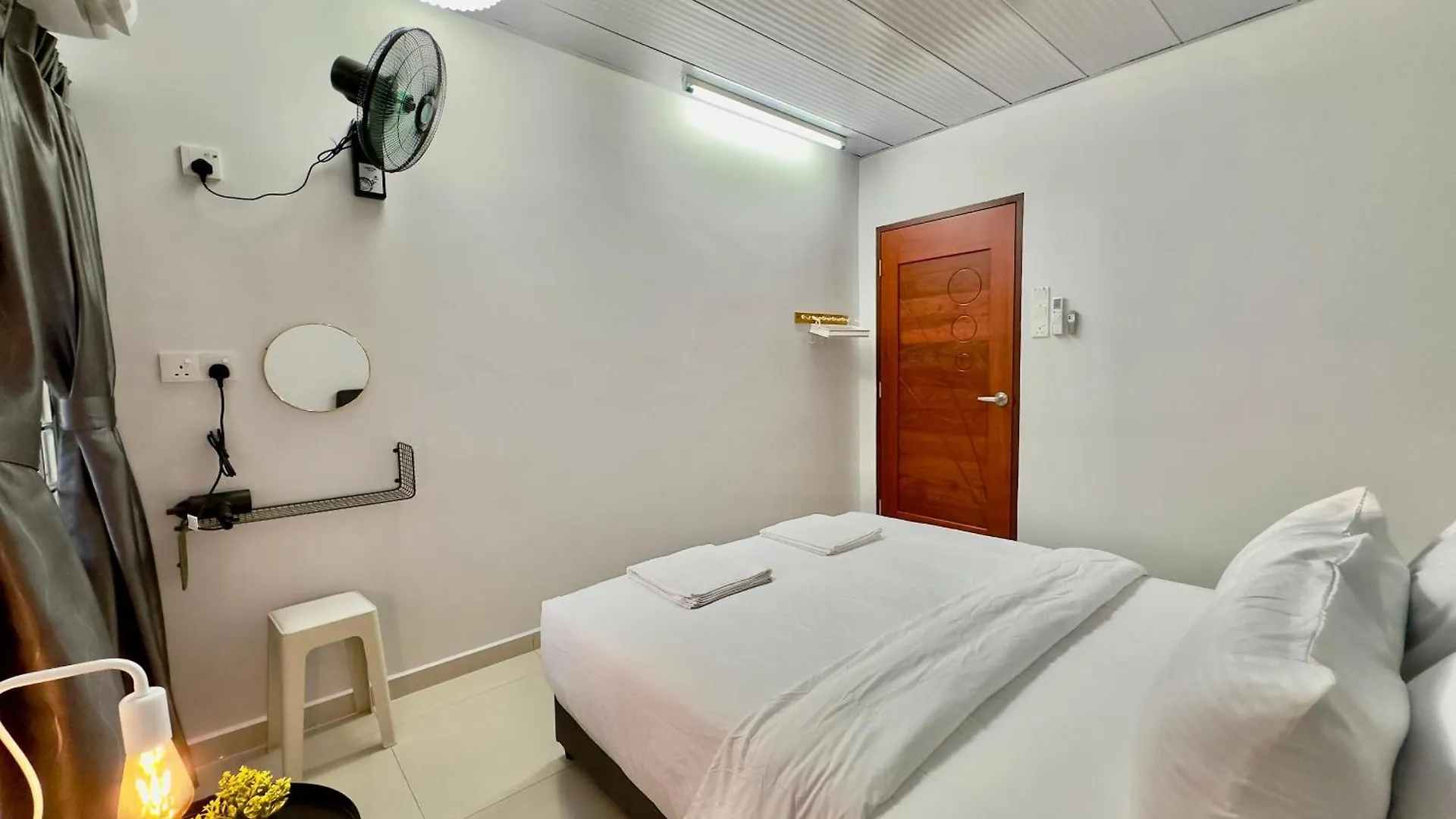 بيت للعطل Spacious 2 Storey Homestay Tanjung Bungah 25Pax ماليزيا