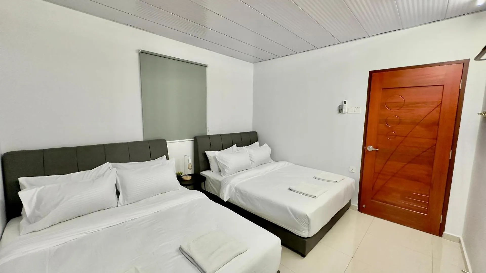 بيت للعطل Spacious 2 Storey Homestay Tanjung Bungah 25Pax